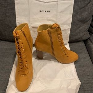 NWT Sézane Alicia boots - size 38